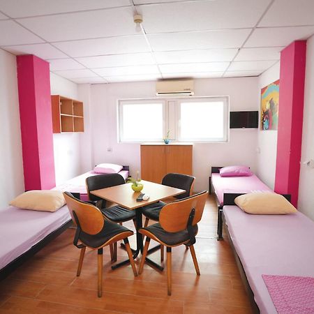 Štip Hiljadnikov Apartments מראה חיצוני תמונה