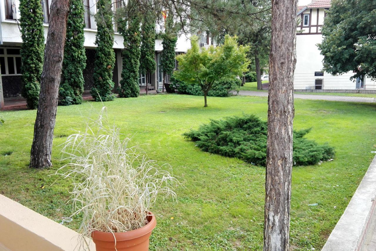 Štip Hiljadnikov Apartments מראה חיצוני תמונה