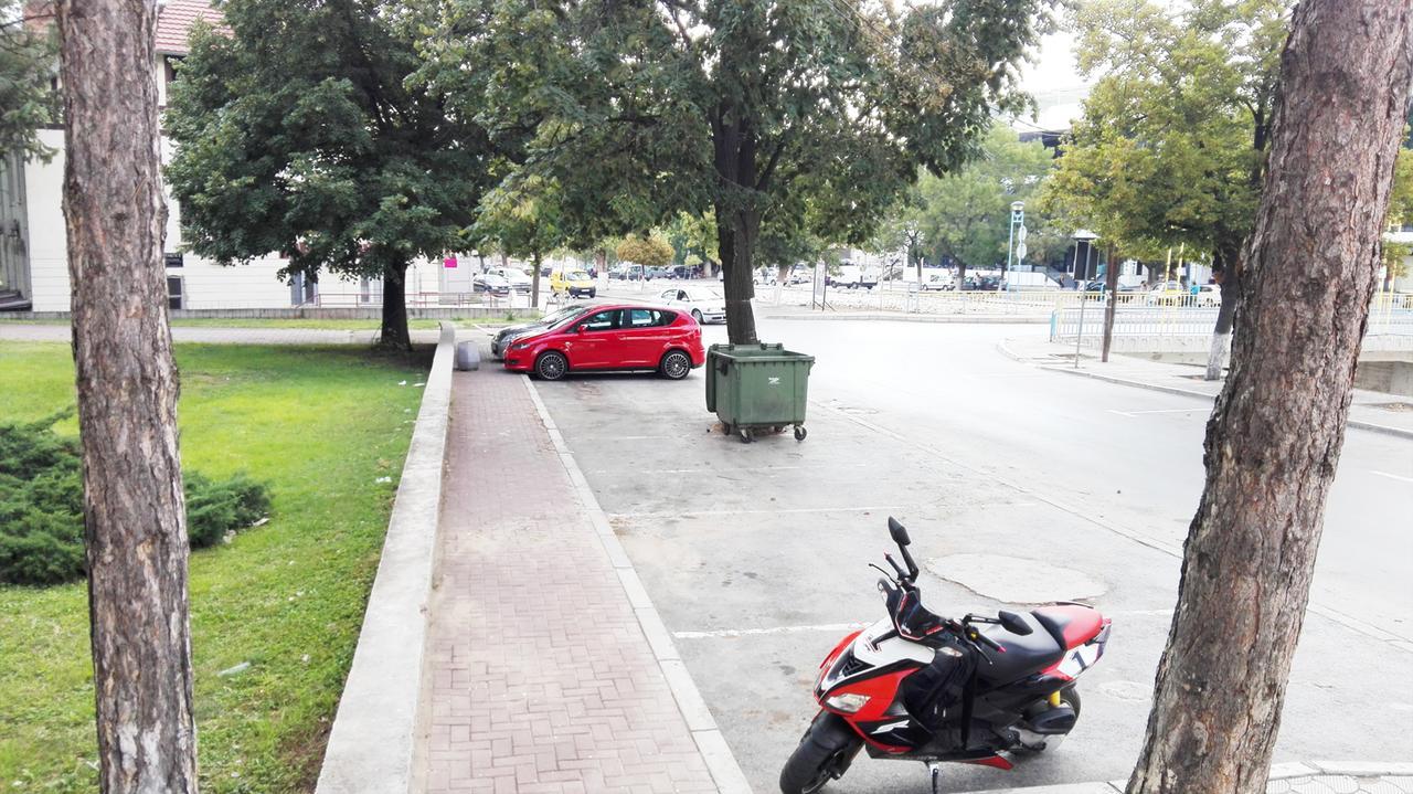 Štip Hiljadnikov Apartments מראה חיצוני תמונה